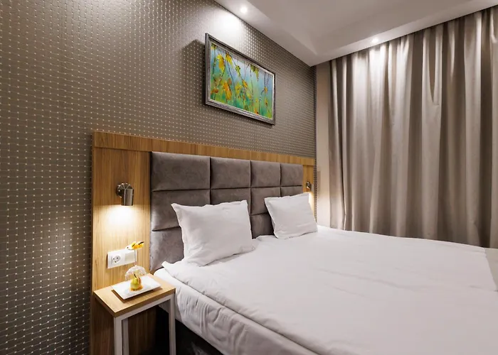 Хотел Vihren Royal Palace 4*