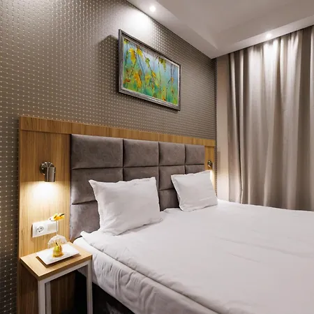 Хотел Vihren Royal Palace 4*